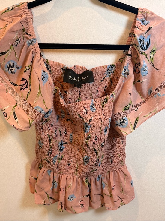 Nicole Miller Collection Tops - Nicole Miller Collection Pink Floral Smocked Top M